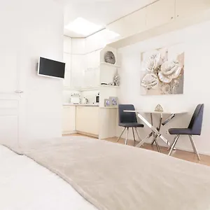 Apartamento Cozy&quiet With A/c In Centre, Praga
