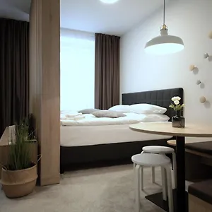Apartment Honest Smichov, Prague