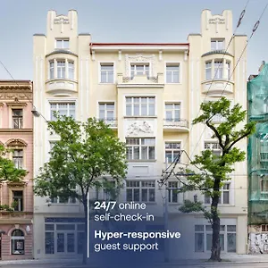 Turnkey I Charles Square Praga