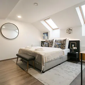 Coru House Praga