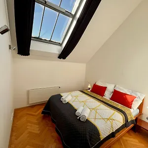 Apartment Riverbridge, Prague