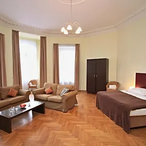 River View Residencia Praga