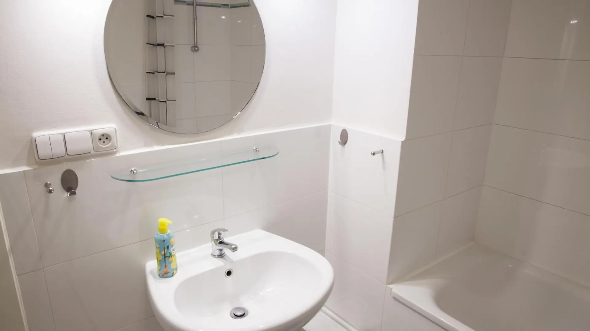 Spacious 2 Bedroom Apartment With Nice Terrace Prague Czech Republic